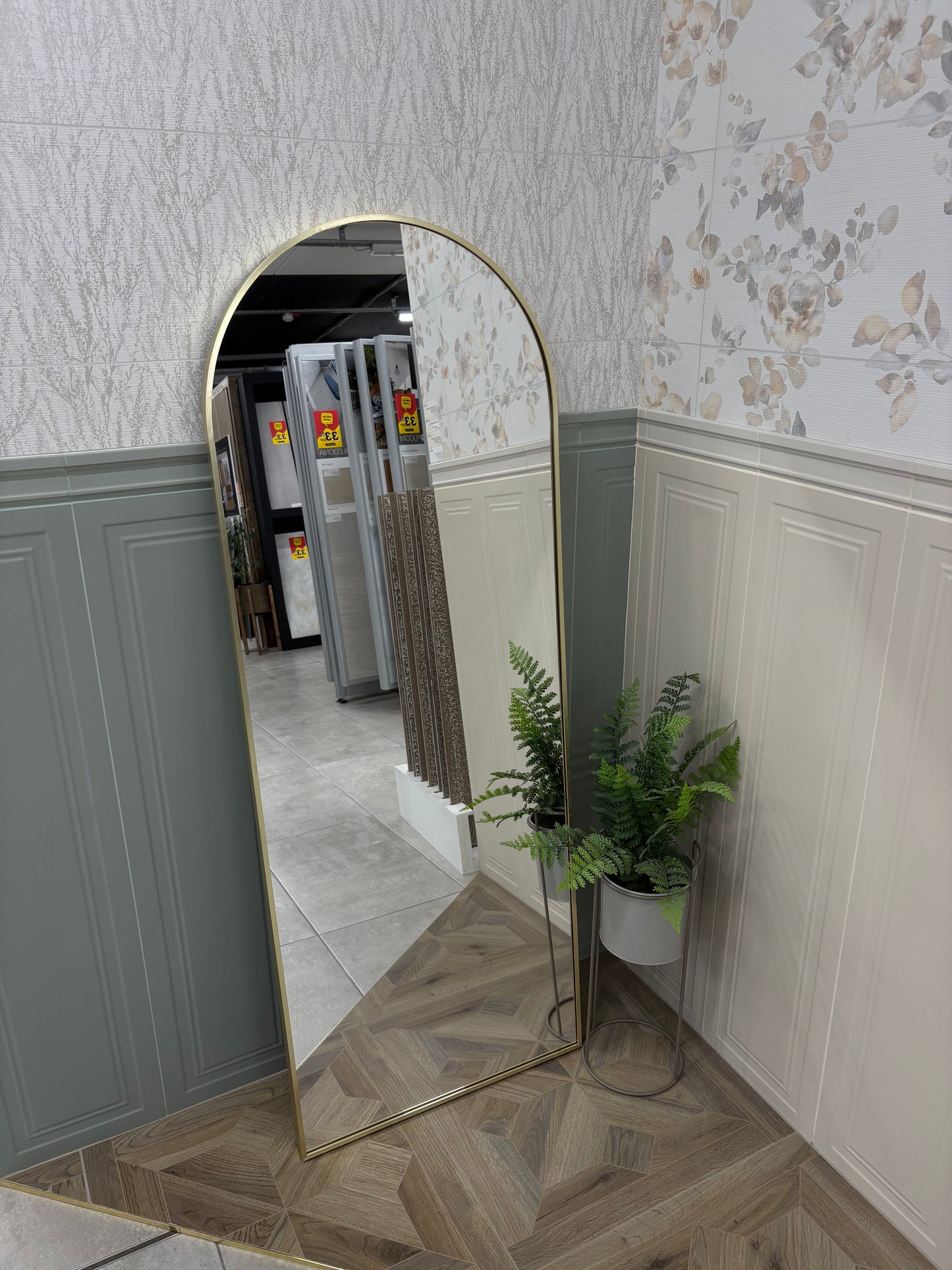 LOLA Brushed Brass 600x1600 Mirror