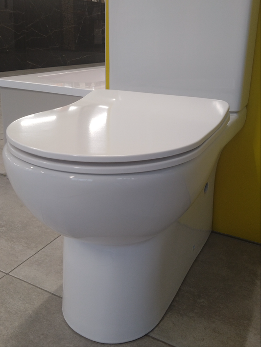 Flemington Toilet Cistern & Seat