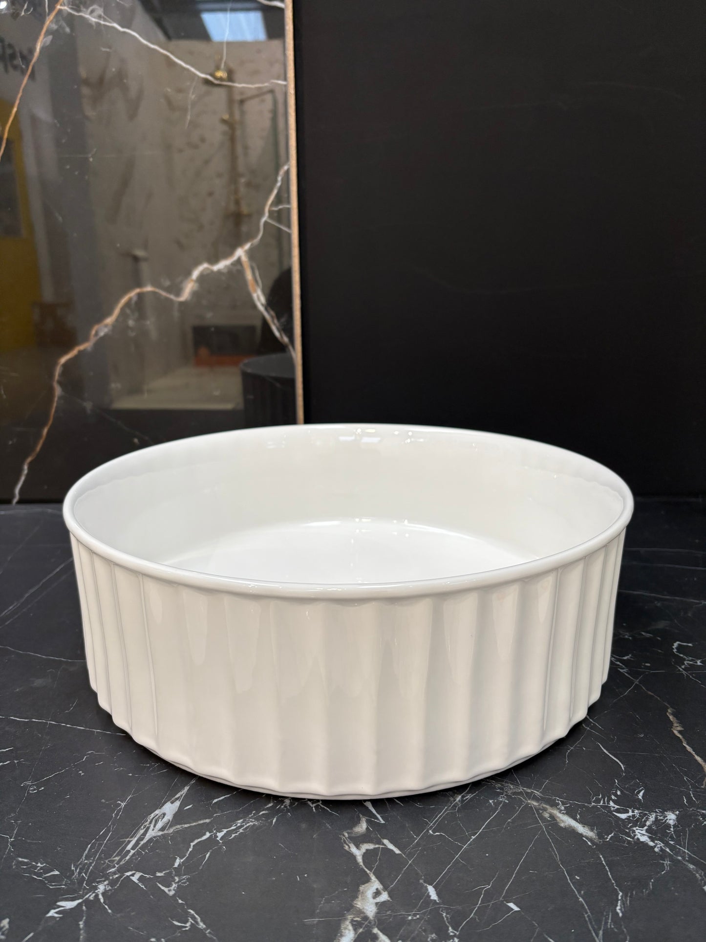 Stella Grooved Wash Basin
