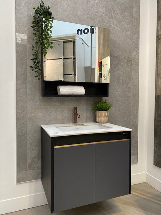 Ulm Vanity Set